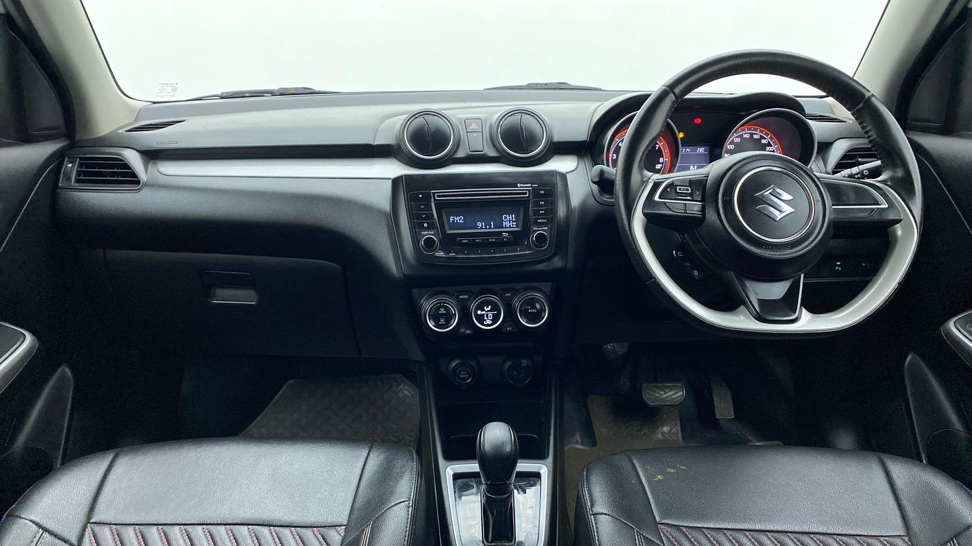 2018 Maruti Swift ZXI (AMT), Petrol, Automatic, 42,761 km, Dashboard