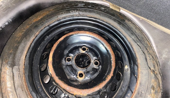 2014 Honda Brio VX AT, Petrol, Automatic, 74,440 km, Spare Tyre