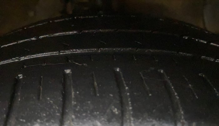 2015 Hyundai Grand i10 ASTA 1.2 KAPPA VTVT, Petrol, Manual, 47,435 km, Right Front Tyre Tread