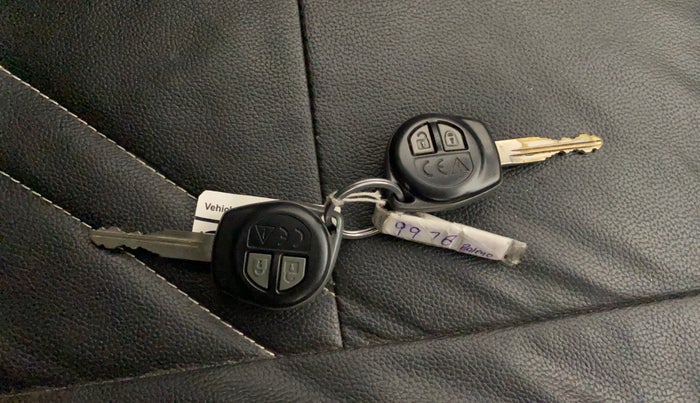 2019 Maruti Baleno DELTA PETROL 1.2, Petrol, Manual, 80,067 km, Key Close Up