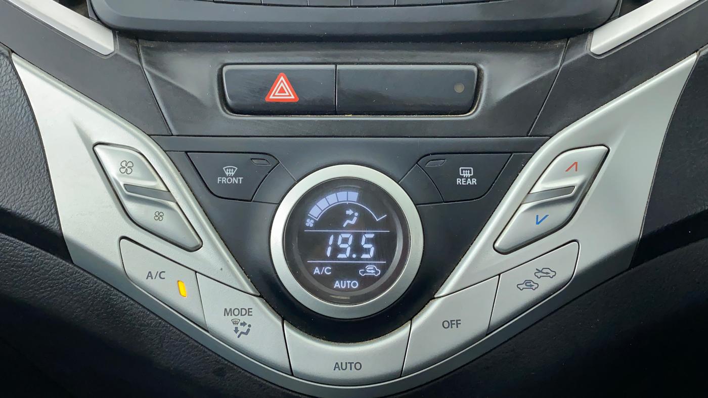 2018 Maruti Baleno DELTA 1.2 K12, Petrol, Manual, 32,310 km, Automatic Climate Control