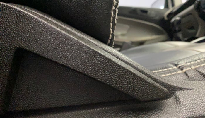 2014 Ford Ecosport AMBIENTE 1.5L PETROL, Petrol, Manual, 1,44,750 km, Driver Side Adjustment Panel