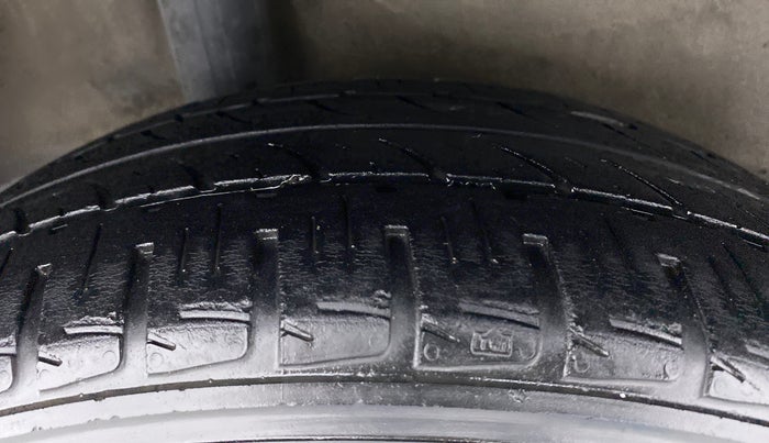 2019 Honda Jazz 1.2L I-VTEC VX CVT, Petrol, Automatic, 16,873 km, Right Rear Tyre Tread