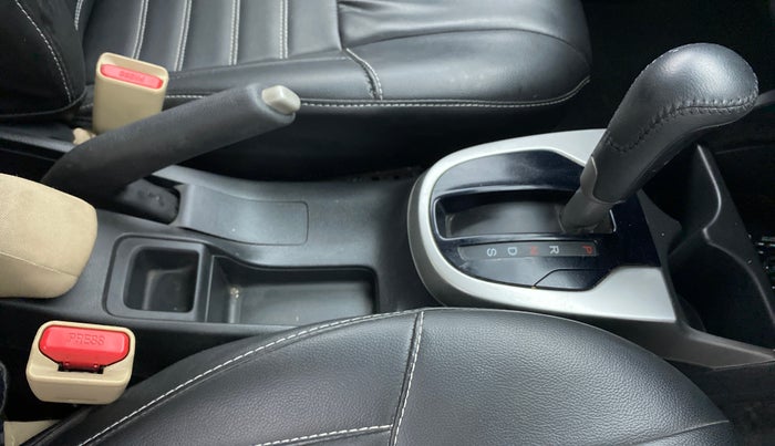 2019 Honda Jazz 1.2L I-VTEC VX CVT, Petrol, Automatic, 16,873 km, Gear Lever