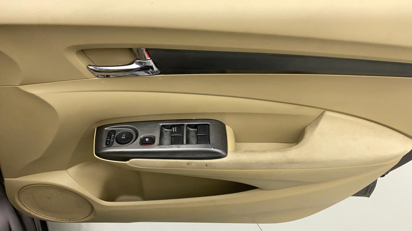 2012 Honda City 1.5L I-VTEC V AT, Petrol, Automatic, 59,165 km, Driver Side Door Panels Control