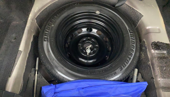 2018 Tata TIGOR XZ (O) PETROL, Petrol, Manual, 40,478 km, Spare Tyre