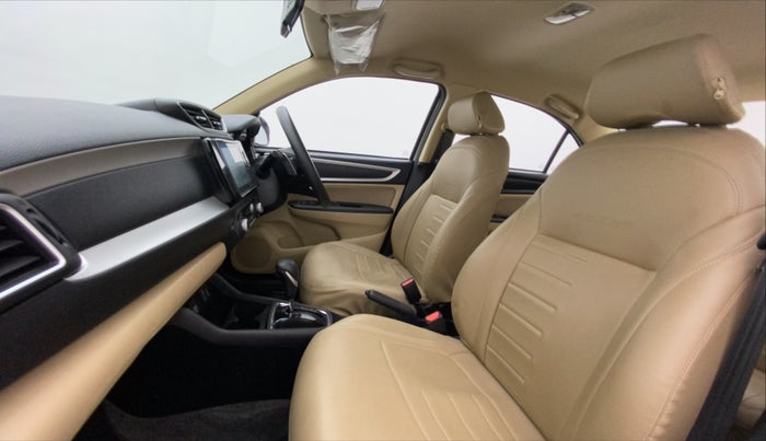 2022 Honda Amaze 1.2L I-VTEC VX CVT, Petrol, Automatic, 13,540 km, Right Side Front Door Cabin