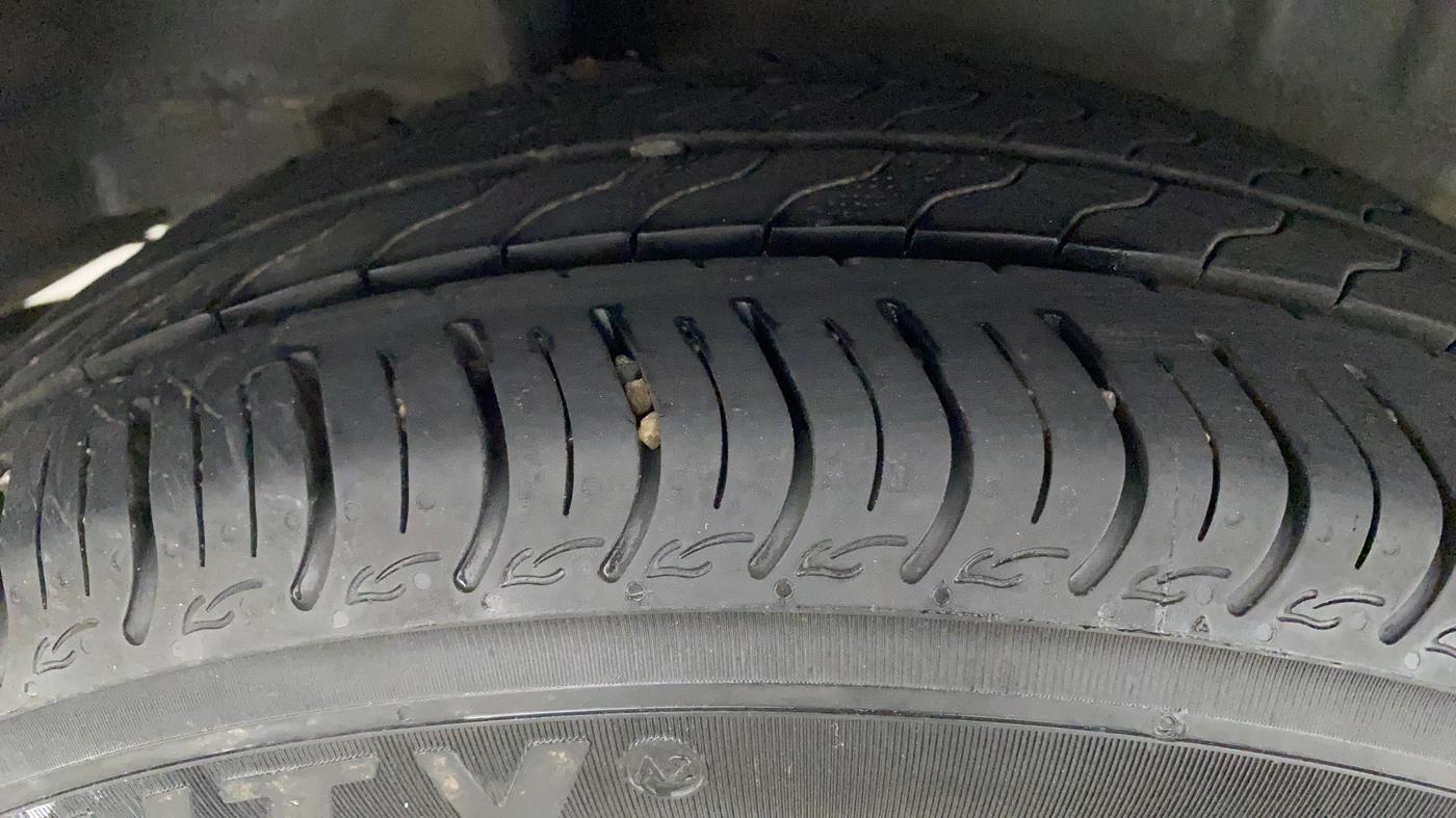 2022 Honda Amaze 1.2L I-VTEC VX CVT, Petrol, Automatic, 13,540 km, Right Rear Tyre Tread