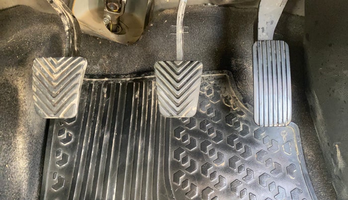 2018 Hyundai Verna 1.6 SX (O) CRDI MT, Diesel, Manual, 68,211 km, Pedals