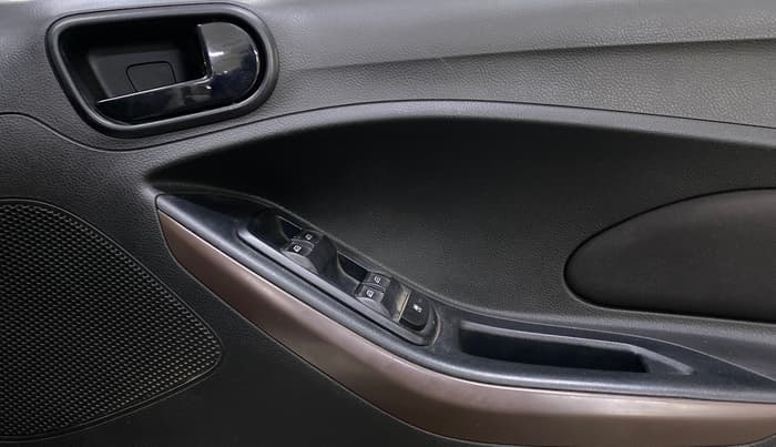 2021 Ford FREESTYLE TITANIUM PLUS 1.2 PETROL, Petrol, Manual, 44,548 km, Driver Side Door Panels Control