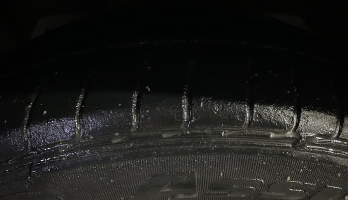 2021 Ford FREESTYLE TITANIUM PLUS 1.2 PETROL, Petrol, Manual, 44,548 km, Left Front Tyre Tread