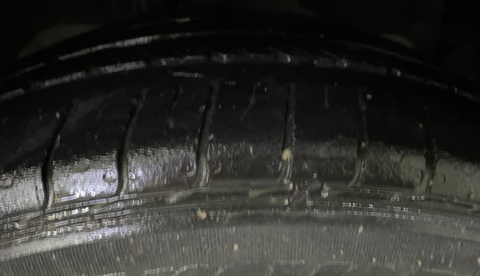 2021 Ford FREESTYLE TITANIUM PLUS 1.2 PETROL, Petrol, Manual, 44,548 km, Right Front Tyre Tread