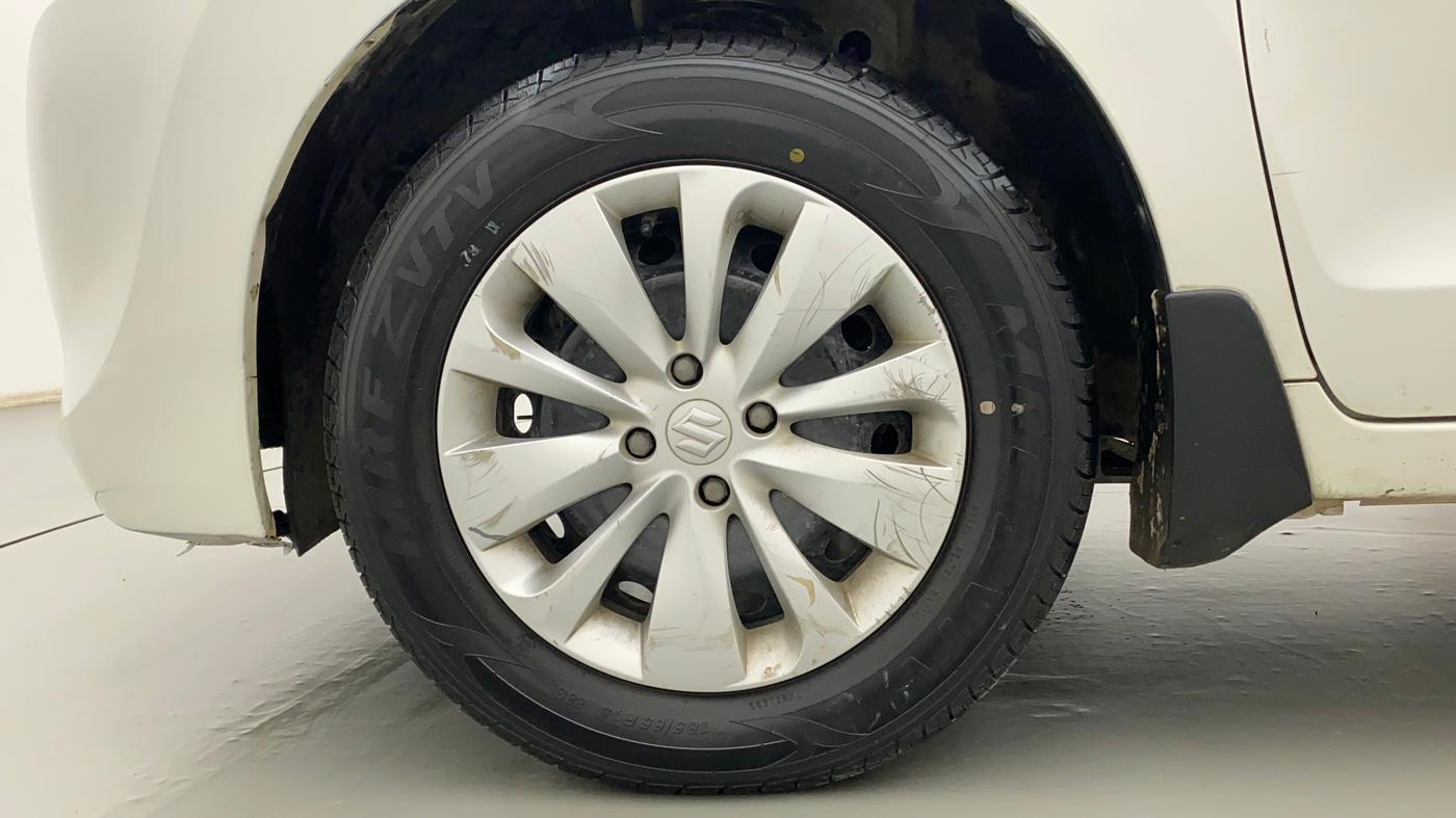 2016 Maruti Baleno DELTA PETROL 1.2, Petrol, Manual, 33,011 km, Left Front Wheel