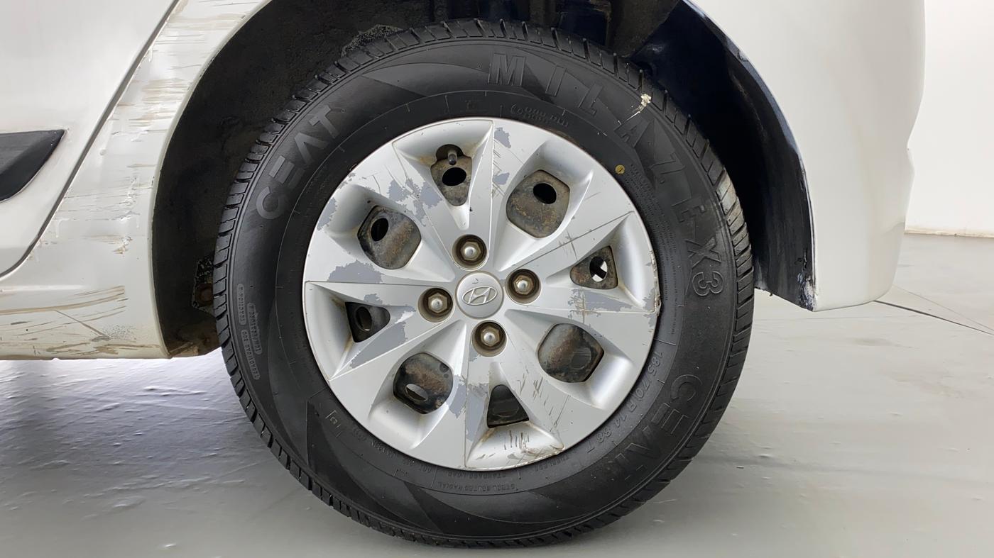 2016 Hyundai Elite i20 ERA 1.2, CNG, Manual, 73,648 km, Left Rear Wheel