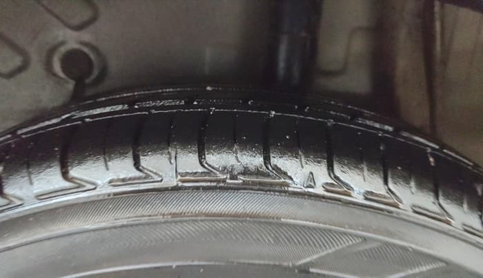 2020 Maruti Celerio X VXI AMT, CNG, Automatic, 76,297 km, Left Rear Tyre Tread