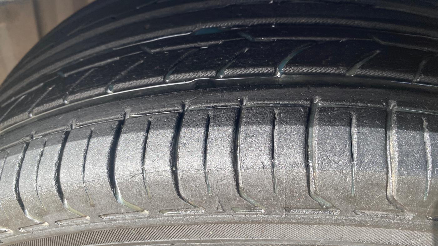 2021 Maruti S Cross ZETA 1.5, Petrol, Manual, 84,064 km, Left Front Tyre Tread