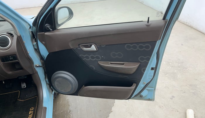 2014 Maruti Alto 800 LXI, Petrol, Manual, 50,616 km, Driver Side Door Panels Control