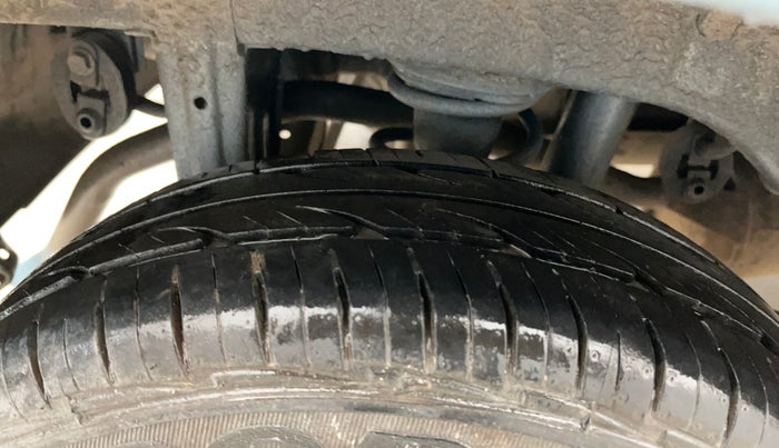 2014 Maruti Alto 800 LXI, Petrol, Manual, 50,616 km, Right Rear Tyre Tread