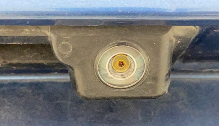 2016 Volkswagen Ameo HIGHLINE1.2L, Petrol, Manual, 94,889 km, Parking Camera