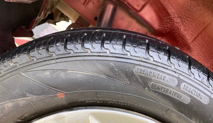 2014 Maruti Wagon R 1.0 VXI, Petrol, Manual, 50,088 km, Right Rear Tyre Tread