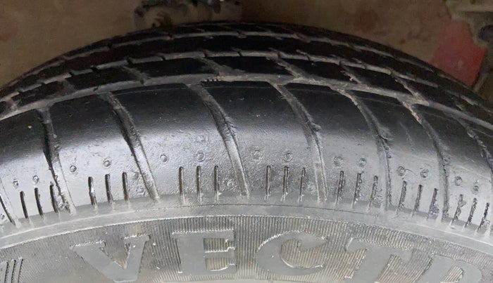 2019 Maruti Celerio ZXI AMT, Petrol, Automatic, 39,943 km, Right Front Tyre Tread