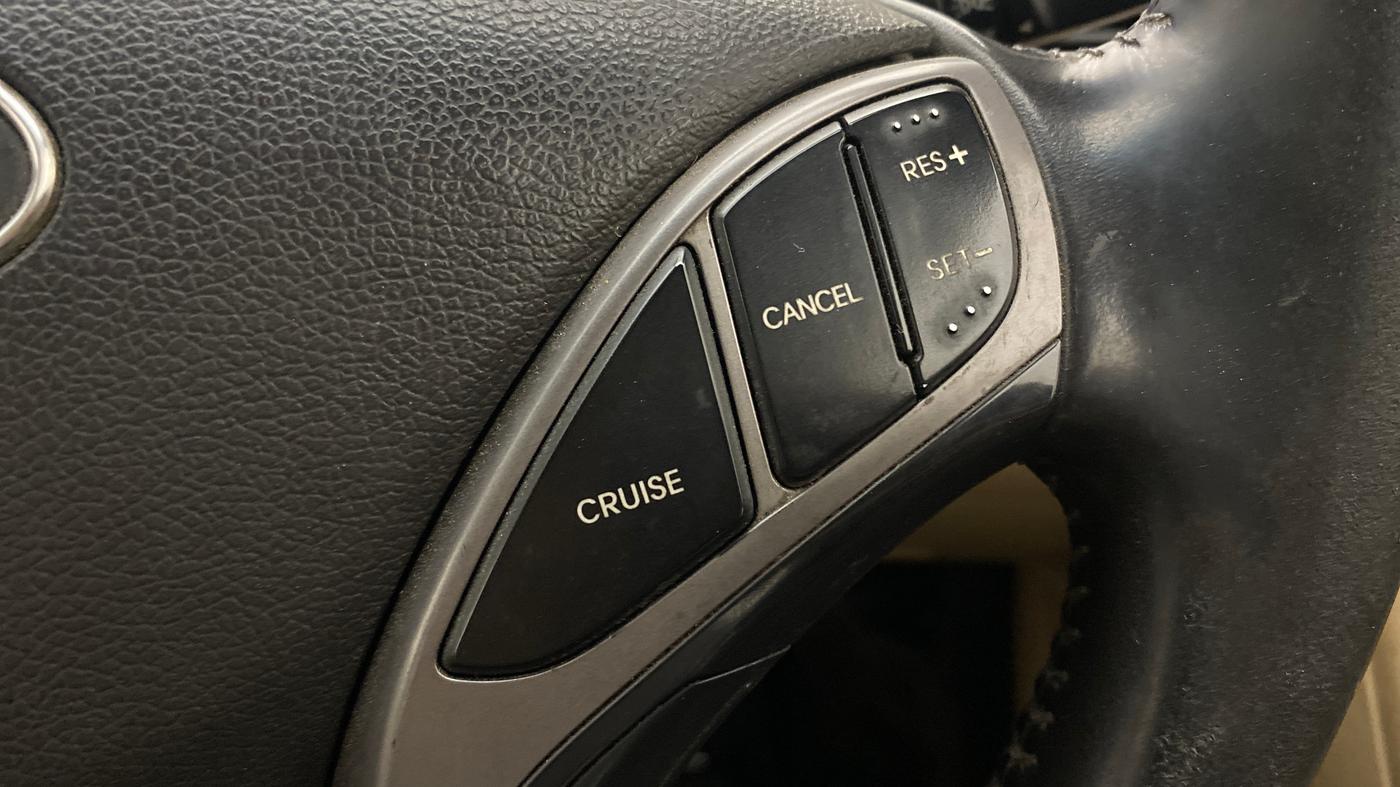 2013 Hyundai New Elantra 1.8 SX MT VTVT, Petrol, Manual, 88,898 km, Adaptive Cruise Control