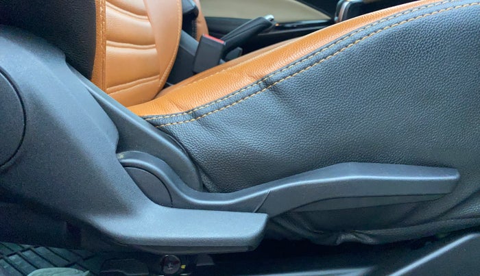 2023 Toyota Glanza V AMT, Petrol, Automatic, 29,377 km, Driver Side Adjustment Panel