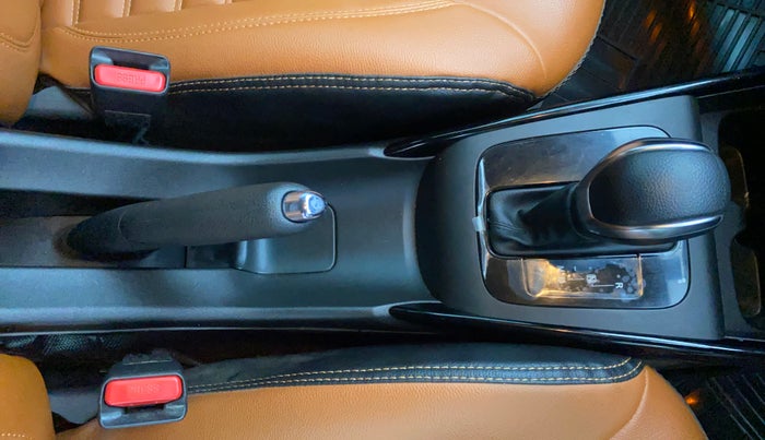 2023 Toyota Glanza V AMT, Petrol, Automatic, 29,377 km, Gear Lever