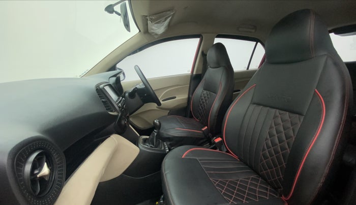 2020 Hyundai NEW SANTRO 1.1 SPORTZ MT CNG, CNG, Manual, 62,978 km, Right Side Front Door Cabin