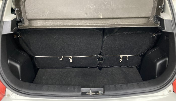 2015 Maruti Swift VXI, Petrol, Manual, 1,15,730 km, Boot Inside