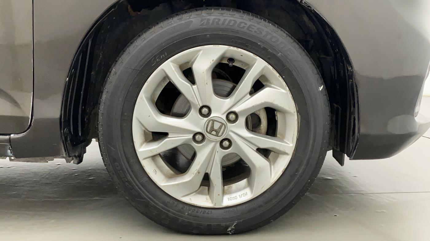 2019 Honda Amaze 1.5L I-DTEC VX CVT, Diesel, Automatic, 34,706 km, Right Front Wheel