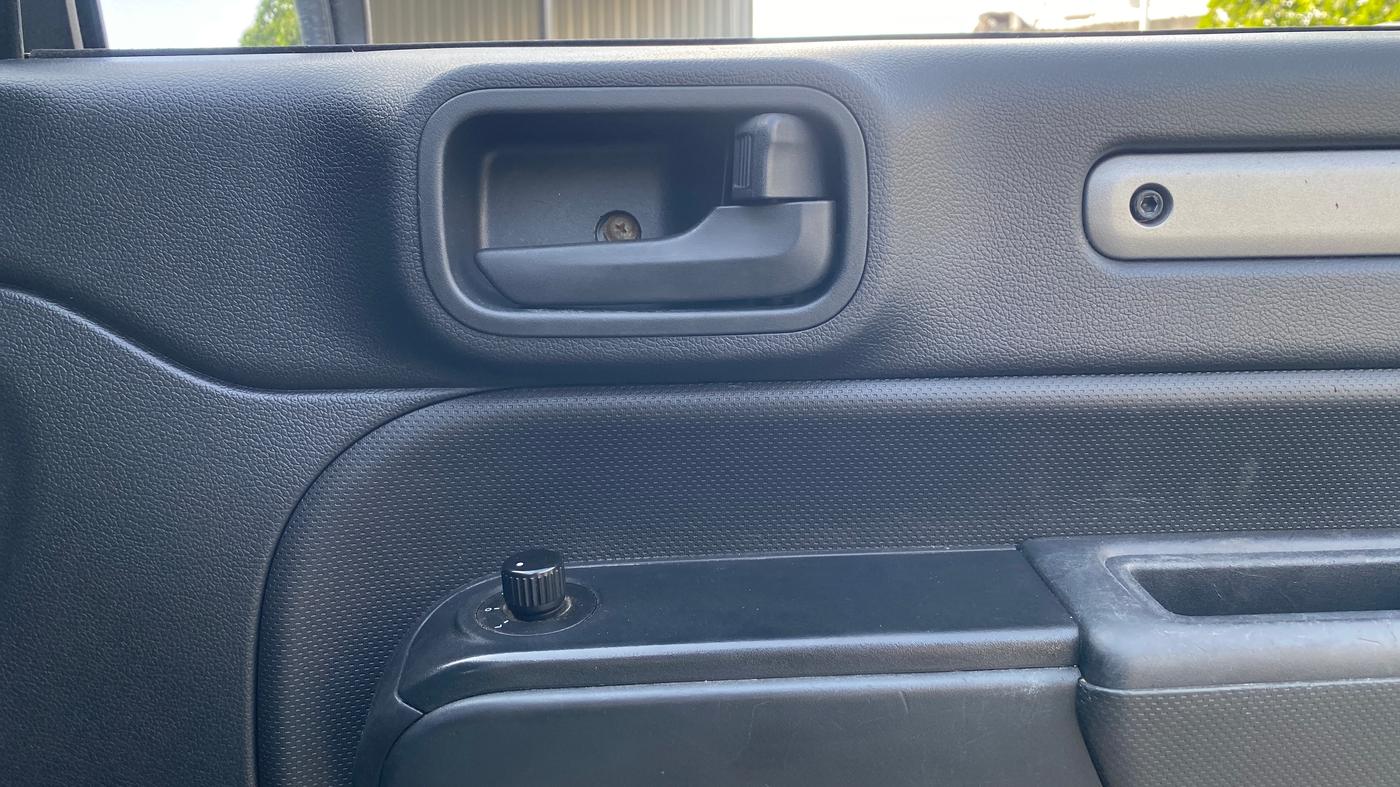 2021 Mahindra Thar LX PETROL HT 4WD AT, Petrol, Automatic, 68,712 km, Driver Side Door Panels Control