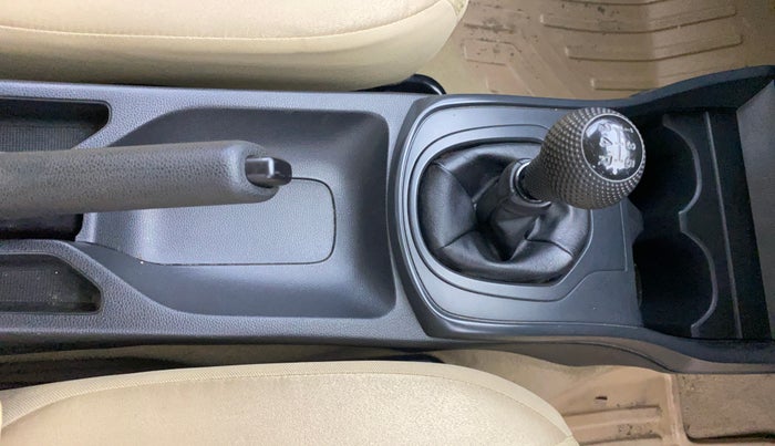 2018 Honda City 1.5L I-VTEC S MT, Petrol, Manual, 27,921 km, Gear Lever