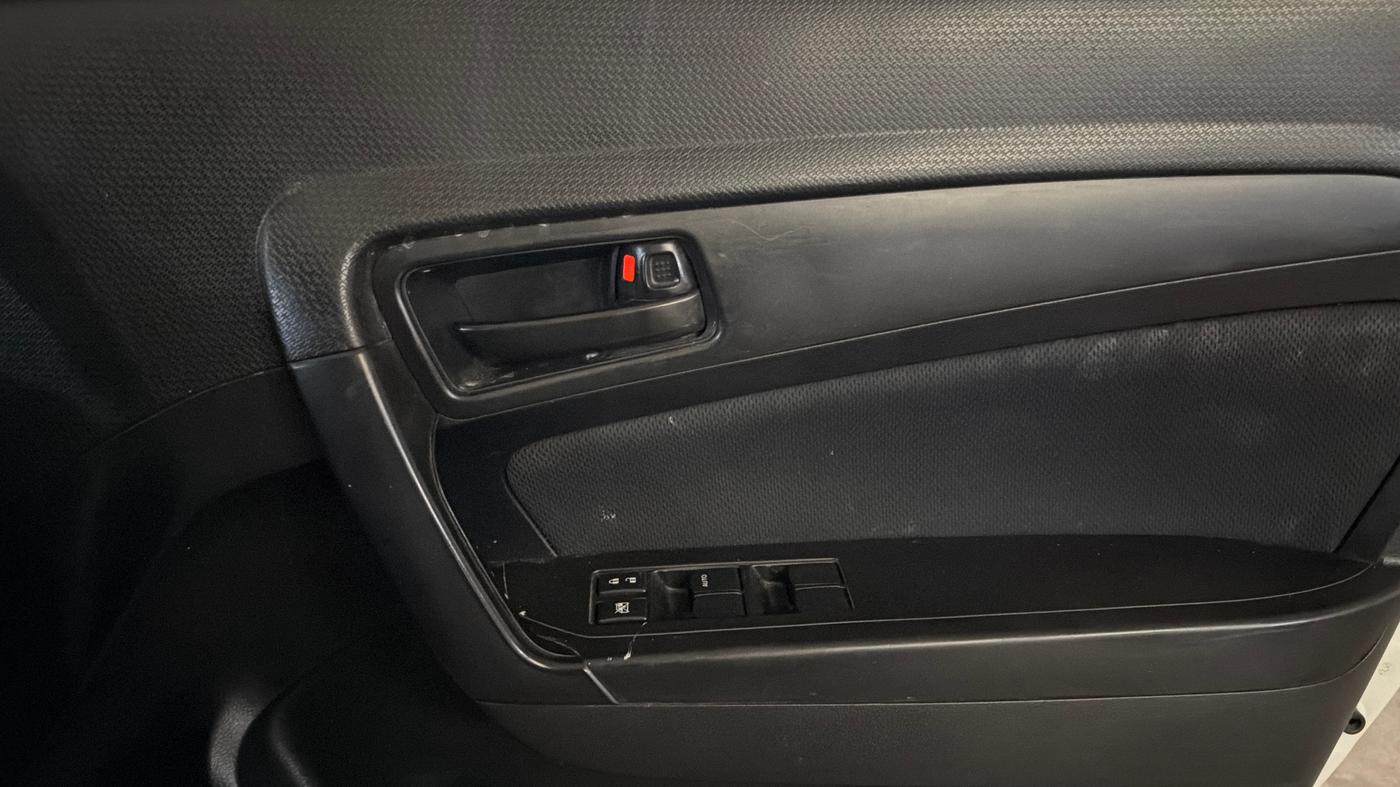 2021 Maruti Vitara Brezza VXI, Petrol, Manual, 1,13,698 km, Driver Side Door Panels Control
