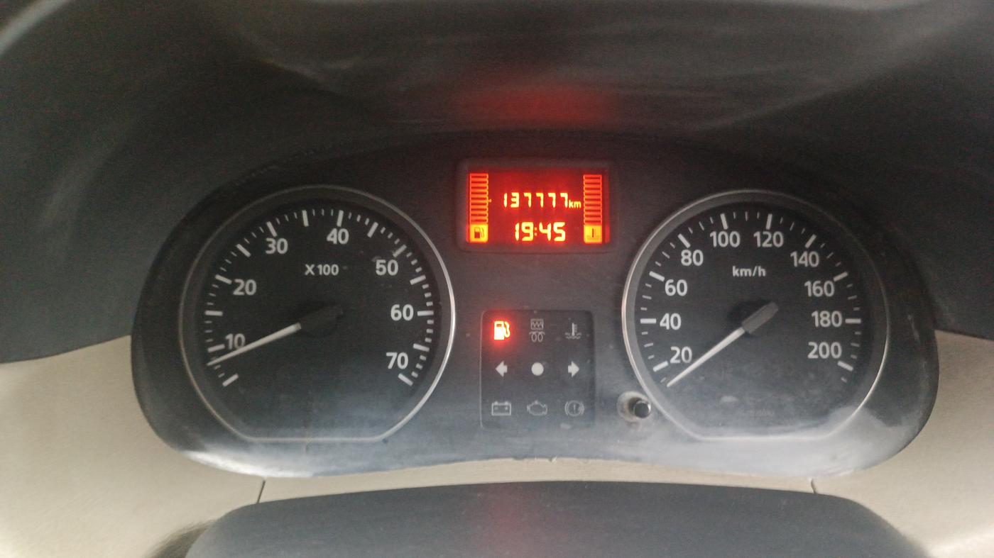 2013 Nissan Terrano XL D PLUS, Diesel, Manual, 1,37,777 km, Odometer Image