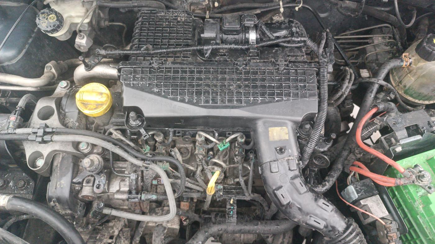 2013 Nissan Terrano XL D PLUS, Diesel, Manual, 1,37,777 km, Engine View