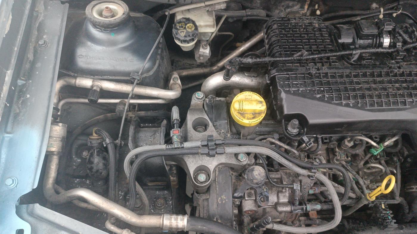 2013 Nissan Terrano XL D PLUS, Diesel, Manual, 1,37,777 km, Engine View - Right