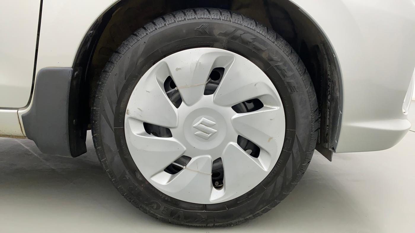 2018 Maruti Celerio VXI CNG OPT, CNG, Manual, 38,334 km, Right Front Wheel