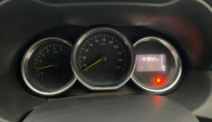 2016 Renault Duster 85 PS RXZ DIESEL, Diesel, Manual, 97,900 km, Odometer Image