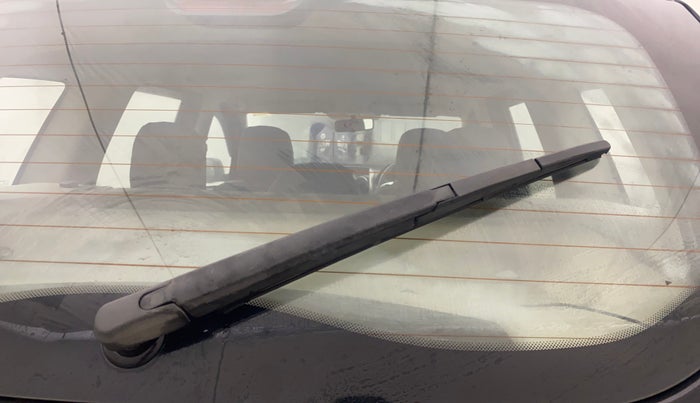 2016 Renault Duster 85 PS RXZ DIESEL, Diesel, Manual, 97,900 km, Rear Wiper