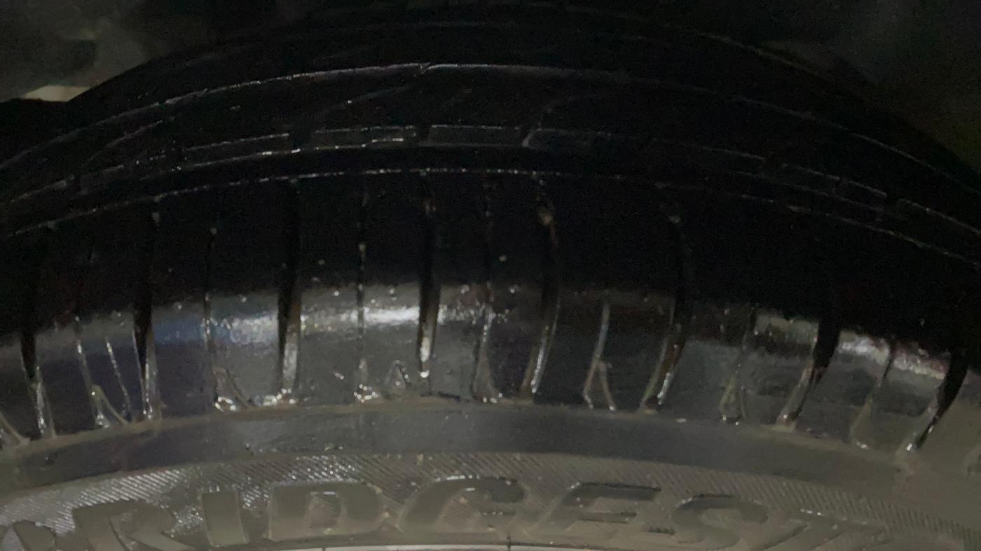 2017 Maruti Ciaz VXI+, Petrol, Manual, 88,308 km, Right Rear Tyre Tread