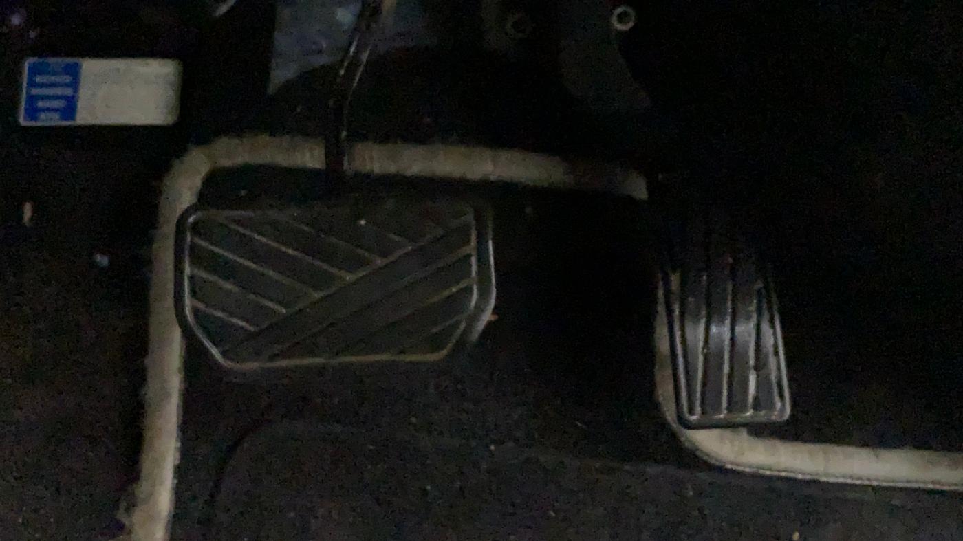 2018 Maruti Vitara Brezza ZDI + AMT, Diesel, Automatic, 42,066 km, Pedals