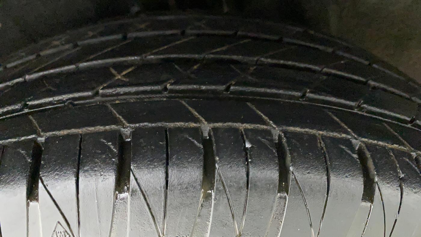 2018 Maruti Vitara Brezza ZDI + AMT, Diesel, Automatic, 42,066 km, Left Rear Tyre Tread