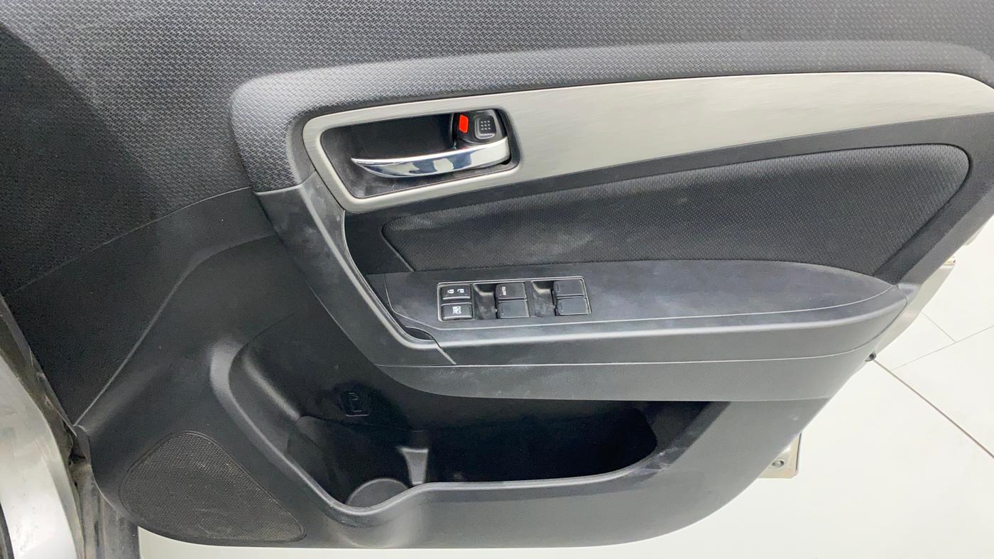 2018 Maruti Vitara Brezza ZDI + AMT, Diesel, Automatic, 42,066 km, Driver Side Door Panels Control
