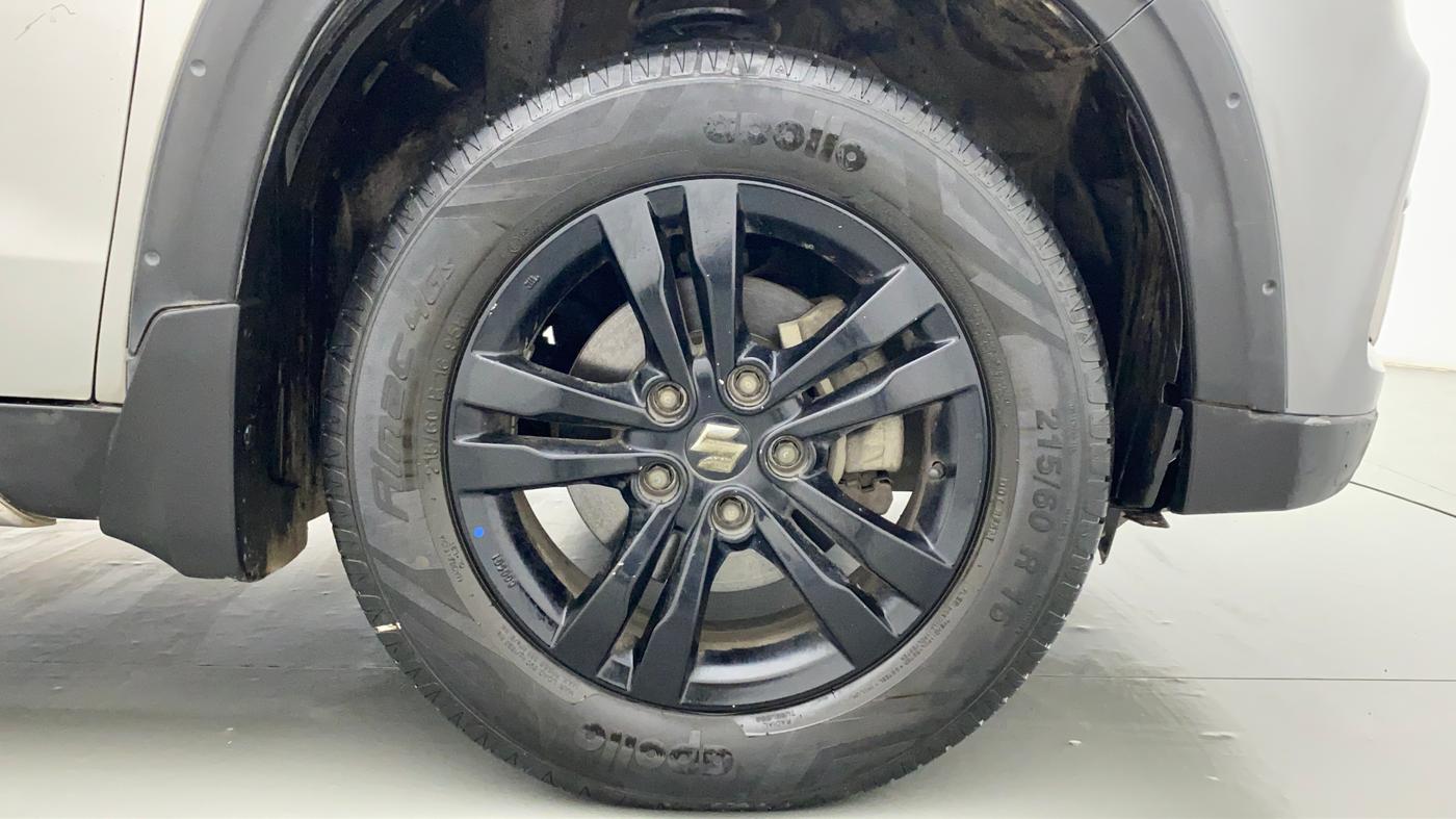 2018 Maruti Vitara Brezza ZDI + AMT, Diesel, Automatic, 42,066 km, Right Front Wheel