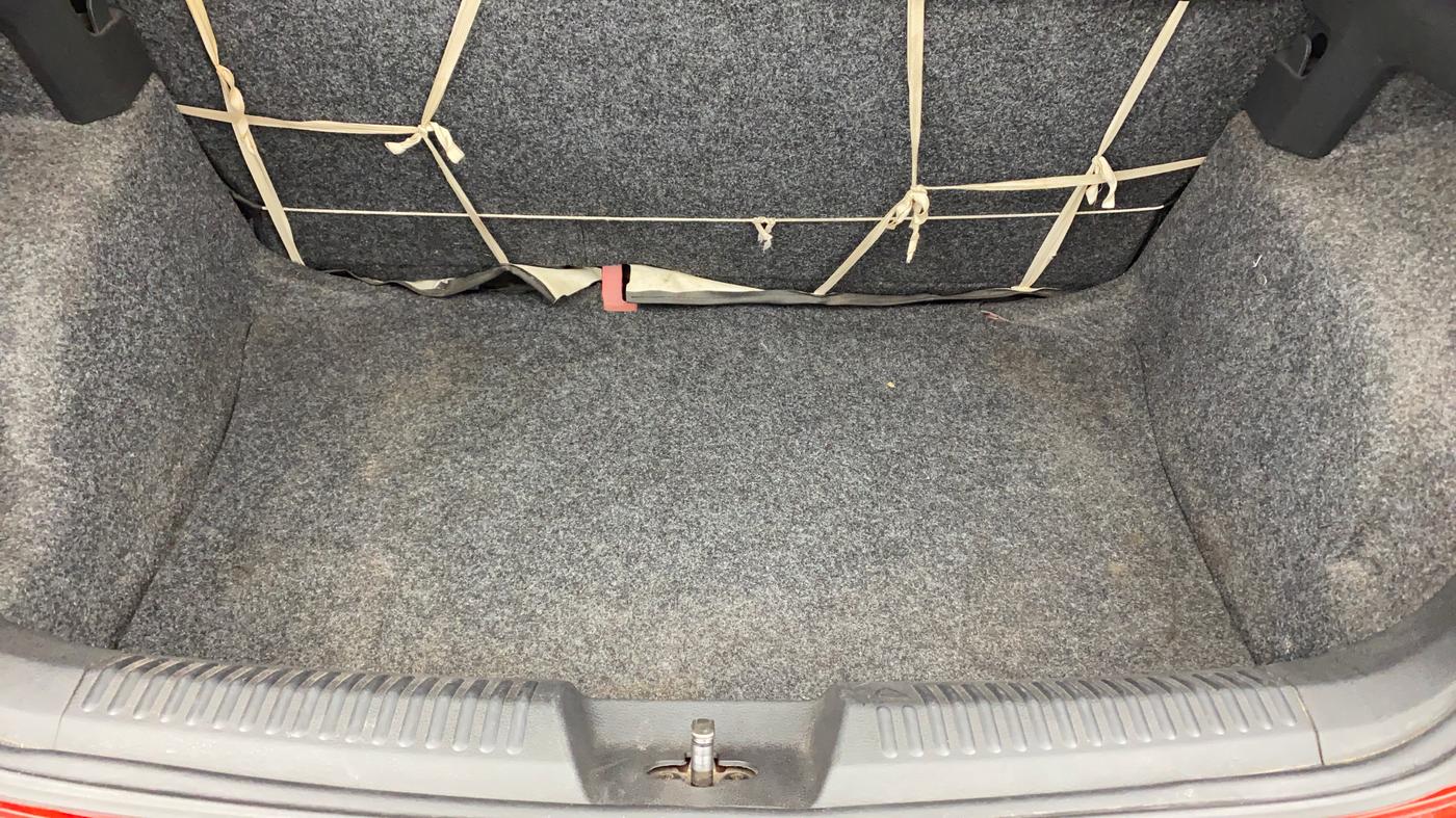 2018 Volkswagen Polo TRENDLINE 1.0L, Petrol, Manual, 53,814 km, Boot Inside
