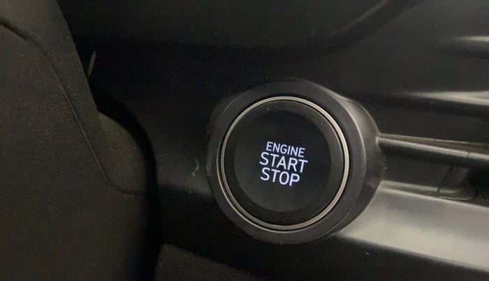 2022 Hyundai NEW I20 ASTA 1.2 MT, Petrol, Manual, 26,568 km, Keyless Start/ Stop Button