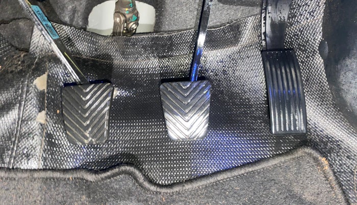 2022 Hyundai NEW I20 ASTA 1.2 MT, Petrol, Manual, 26,568 km, Pedals