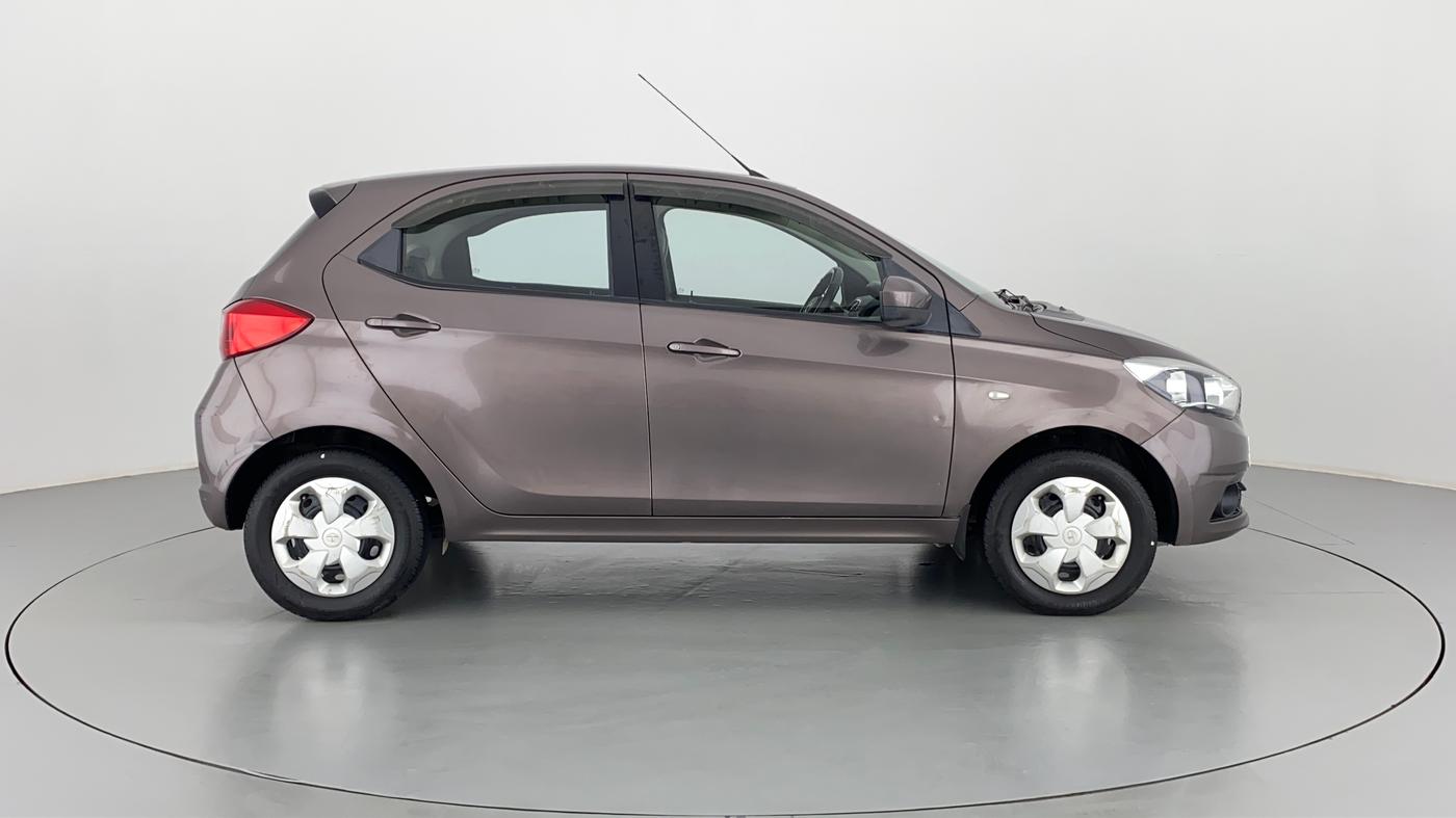 2016 Tata Tiago XT 1.2 REVOTRON, Petrol, Manual, 54,433 km, Right Side View