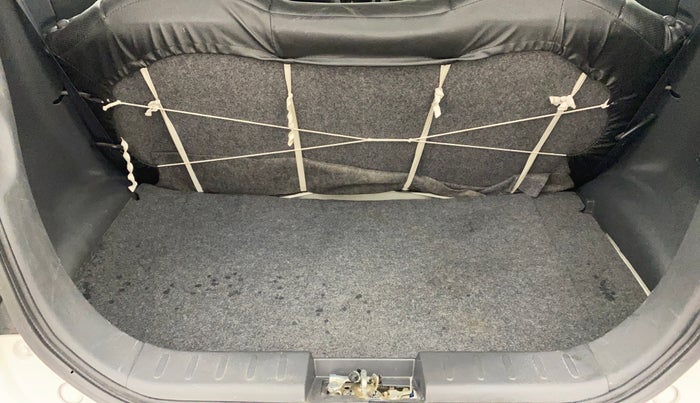 2018 Maruti Alto 800 LXI, Petrol, Manual, 45,398 km, Boot Inside